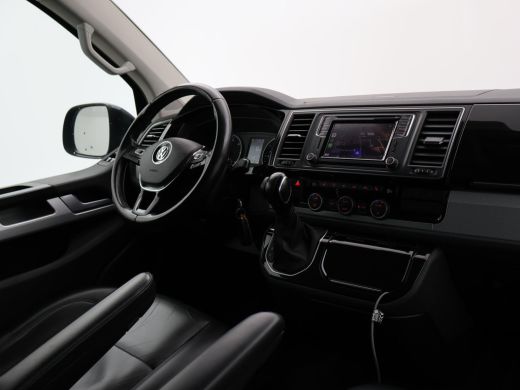 Volkswagen Transporter CARAVELLE 2.0 TDI 204 PK DSG D.C. + LEDER / LED / CLIMATE / 18 INCH / STOELVERW. ActivLease financial lease