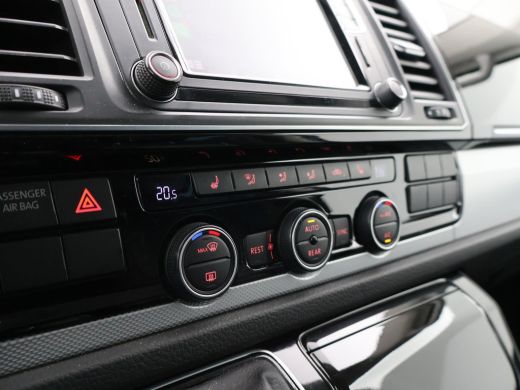 Volkswagen Transporter CARAVELLE 2.0 TDI 204 PK DSG D.C. + LEDER / LED / CLIMATE / 18 INCH / STOELVERW. ActivLease financial lease