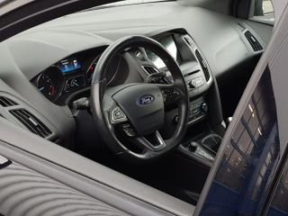Ford Focus Wagon 1.5 182 pk ST-Line | Navigatie | 18'' Velgen | Stoel- Voorruit- en Stuurverwarming | Naviga...