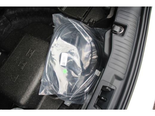 Ford Kuga 2.5 PHEV ST-LINE X | BLACK PACK | FULL-OPTIONS! | PANODAK | WINTERPACK | ST-LINE X | 20' LM. VELG... ActivLease financial lease