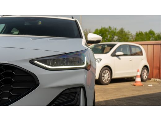 Ford Focus 1.0 ST-Line 125PK | Parking pack, Winter pack, Climate controle, 17'' lichtmetalenvelgen ActivLease financial lease