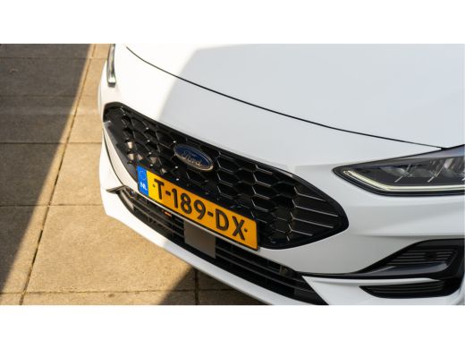Ford Focus 1.0 ST-Line 125PK | Parking pack, Winter pack, Climate controle, 17'' lichtmetalenvelgen ActivLease financial lease