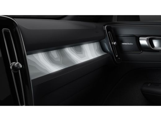 Volvo  C40 Single Motor Extended Range Ultimate 82 kWh | Getint glas | 20" wielen | Trekhaak | Alcantara sto... ActivLease financial lease