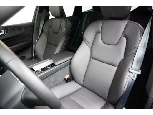 Volvo  XC60 Recharge T6 AWD Plus Dark Long Range | Lightning Pack | Getint glas | 21" wielen | Trekhaak | Par... ActivLease financial lease