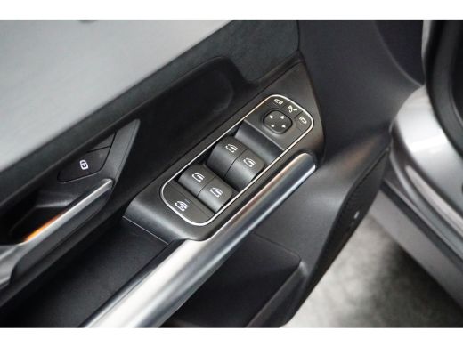 Mercedes GLA 200 AMG Line | Navigatie | Comfortstoelen | Elektr. Achterklep | Stoelverwarming | Sfeerverlichti... ActivLease financial lease