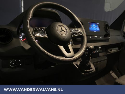Mercedes Sprinter 316 2.2 CDI L3H2 Bakwagen + Deuren Euro6 Airco | 3-Zits | 1025KG Laadvermogen MBUX, apple car pla... ActivLease financial lease