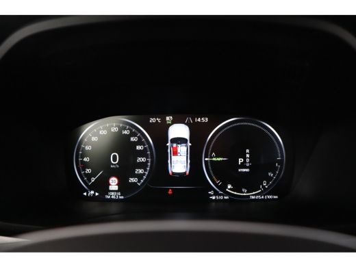Volvo  XC60 2.0 T8 Twin Engine AWD Momentum Camera, Leer, Panoramadak, ActivLease financial lease