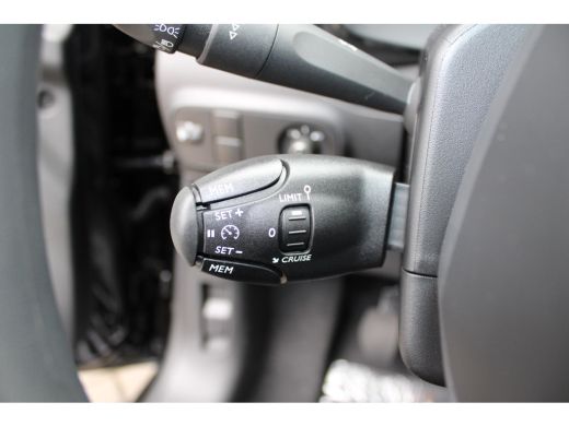 Citroën C3 1.2 PureTech Plus Navigatie ,climate controle ,parkeersensoren , scherpe actieprijs ActivLease financial lease