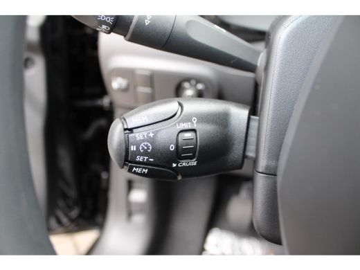 Citroën C3 1.2 PureTech Plus Navigatie ,climate controle ,parkeersensoren , scherpe actieprijs, diverse kleu... ActivLease financial lease