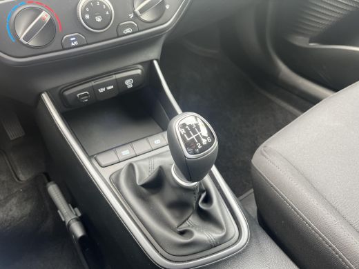 Hyundai i20 1.0 T-GDI Comfort Smart | Demovoordeel | Navigatie | Apple CarPlay/Android Auto | Rijklaarprijs | ActivLease financial lease