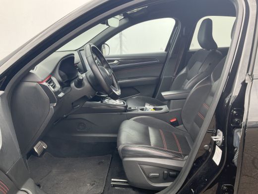 Renault Arkana 1.6 E-Tech Hybrid 145 R.S. Line Stoel/Stuurverw Sfeerverl Nav/Cam Dab+ RS Line ActivLease financial lease