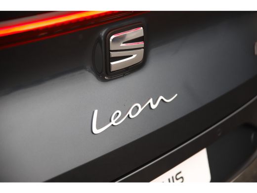 Seat Leon Sportstourer 1.0 eTSI 110 7DSG FR Business Intense Automatisch ActivLease financial lease