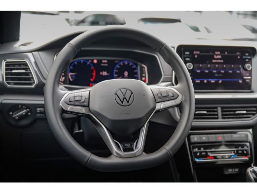 Volkswagen T-Cross 1.0 TSI 115 6MT R-Line Digital Cockpit Pro (26 cm) ActivLease financial lease