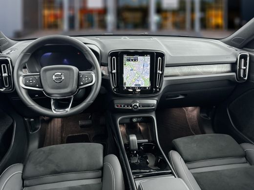 Volvo  XC40 Single Motor Extended Range Plus 82 kWh | 20" | Nubuck Microtech | Getint glas ActivLease financial lease