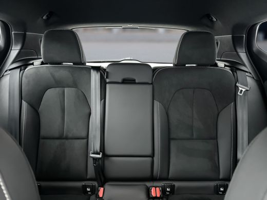 Volvo  XC40 Single Motor Extended Range Plus 82 kWh | 20" | Nubuck Microtech | Getint glas ActivLease financial lease
