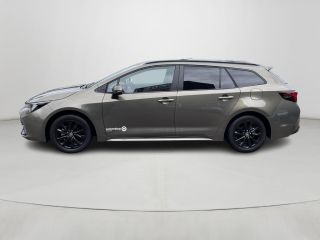 Toyota Corolla Touring Sports 1.8 Hybrid Black Edition **DRAADLOZE APPLE CARPLAY/ PARKEERCAMERA**