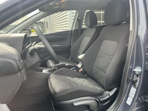 Hyundai Bayon 1.0 T-GDI Premium Sky | Zonnedak | Automatische airconditioning | Navigatie | Rijklaarprijs | ActivLease financial lease