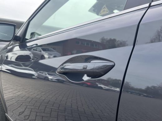 Hyundai Bayon 1.0 T-GDI Premium Sky | Zonnedak | Automatische airconditioning | Navigatie | Rijklaarprijs | ActivLease financial lease