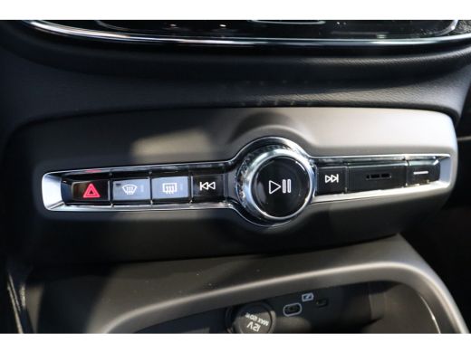 Volvo  XC40 Single Motor Extended Range Plus | Camera | Keyless Drive | Stoel en Stuurwielverwarming | Warmte... ActivLease financial lease