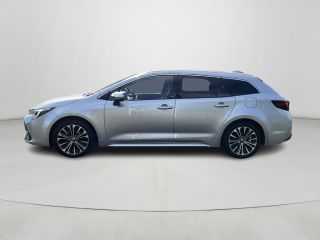 Toyota Corolla Touring Sports 1.8 Hybrid First Edition | Navigatie | Apple CarPlay/Android auto | Achteruitrijcamera | Elektris...
