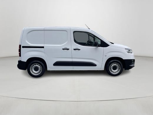 Toyota PROACE CITY 1.5 D-4D Cool Comfort **CRUISE CONTROL/ BLUETOOTH** ActivLease financial lease