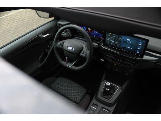 Ford Focus 1.0 EcoBoost Hybrid ST Line X | Panoramadak | Adap. Cruise | AGR-Stoelen