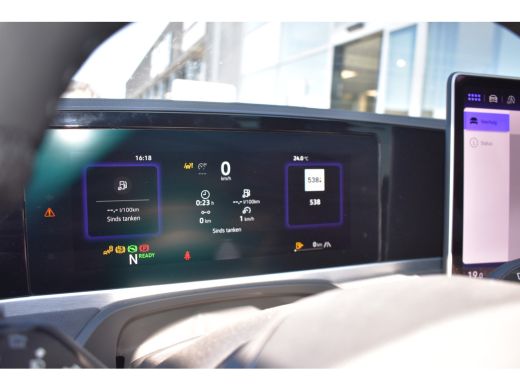 Volkswagen Passat Variant Volkswagen 1.5 eTSI 150PK DSG-7 R-Line | PANORAMADAK | SPORTSTOELEN ActivLease financial lease