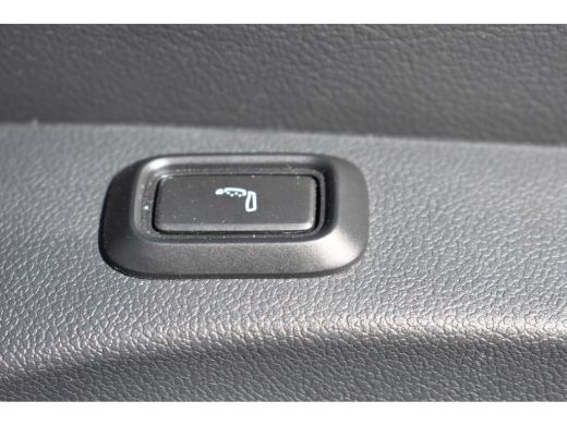 Volkswagen Passat Variant Volkswagen 1.5 eTSI 150PK DSG-7 R-Line | PANORAMADAK | SPORTSTOELEN ActivLease financial lease