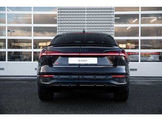 Audi Q8 e-tron Sportback 50 quattro S Edition 95 kwh ActivLease financial lease