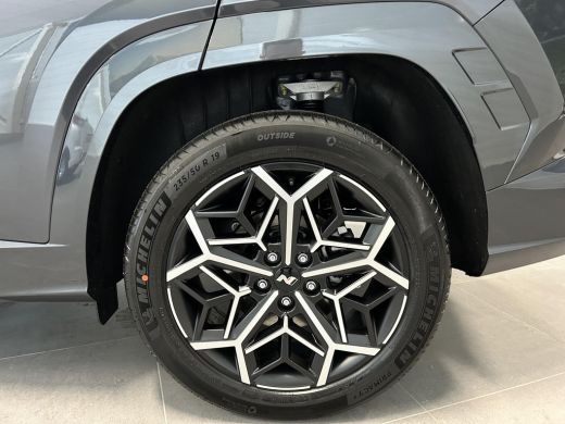 Hyundai Tucson 1.6 T-GDI HEV N Line | Direct uit voorraad leverbaar | Rijklaar prijs! | Sportief design | Naviga... ActivLease financial lease
