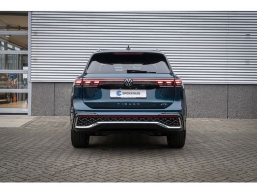 Volkswagen Tiguan Volkswagen R-Line Business | Inclusief € 2000,- inruilvoordeel Inclusief € 2000,- inruilvoordeel ... ActivLease financial lease