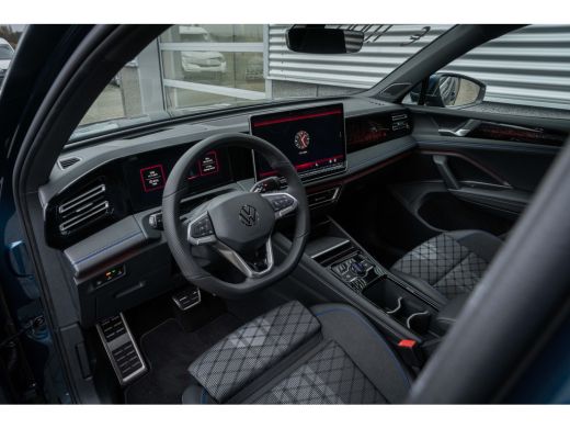 Volkswagen Tiguan Volkswagen R-Line Business | Inclusief € 2000,- inruilvoordeel Inclusief € 2000,- inruilvoordeel ... ActivLease financial lease
