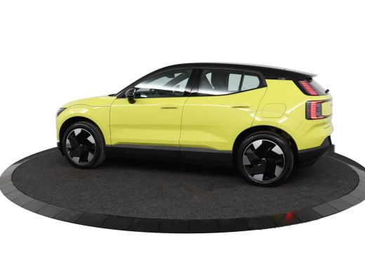 Volvo  EX30 Single Motor Extended Range Plus 69 kWh Direct leverbaar! | Stoel en Stuurverwarming | ActivLease financial lease