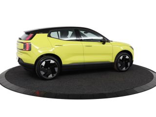 Volvo  EX30 Single Motor Extended Range Plus 69 kWh Direct leverbaar! | Stoel en Stuurverwarming |