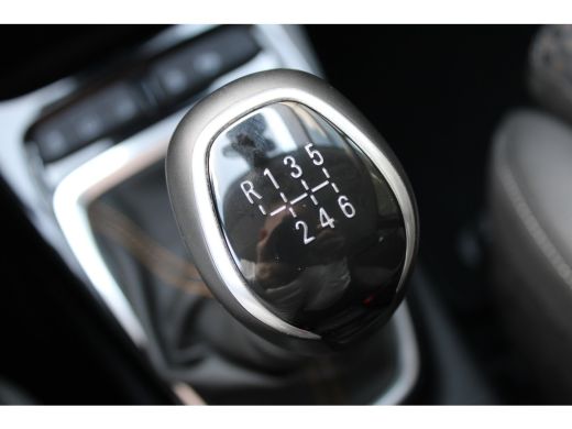 Opel Crossland X 1.2 Turbo Online Edition | STOEL & STUUR VERW. | AIRCO | CRUISE | NAVI | CARPLAY | ActivLease financial lease