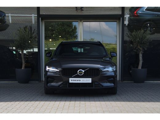 Volvo  V60 B4 198pk Plus Dark | Leder | Harman/Kardon | Lighting-pack | Panoramadak |Elek. Stoelen | 360° Ca... ActivLease financial lease