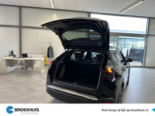 Peugeot e-2008 EV GT 50 kWh Apple Carplay/Android Auto | Achteruitrijcamera | Panoramisch schuifdak
