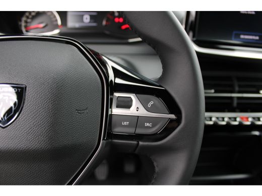 Peugeot 2008 1.2 PureTech 100 Active ActivLease financial lease