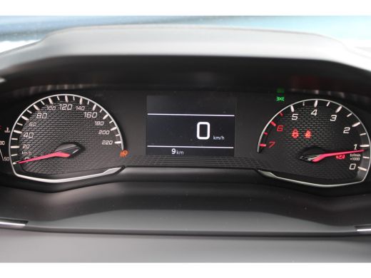 Peugeot 2008 1.2 PureTech 100 Active ActivLease financial lease