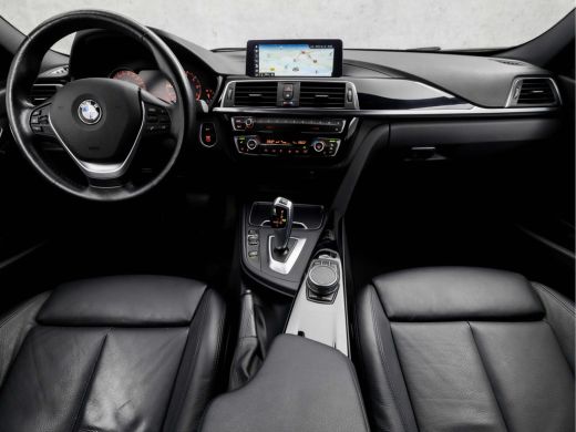 BMW 3 Serie 318i Edition Luxury Sport Automaat (GROOT NAVI, DIGITAL COCKPIT, STUUR/STOELVERWARMING, LEDEREN S... ActivLease financial lease
