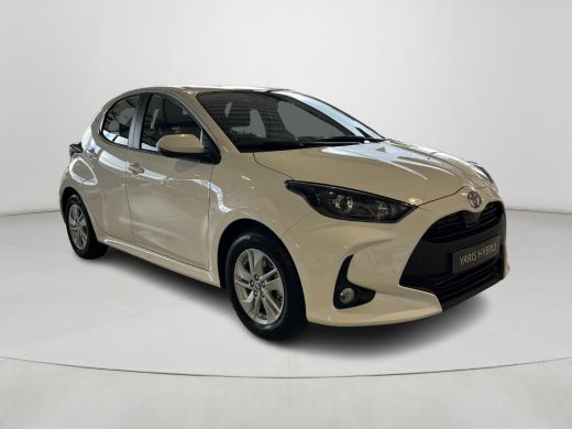 Toyota Yaris Hybrid 115 Active | Direct leverbaar | Apple/Android | Camera | Cruise Control | ActivLease financial lease