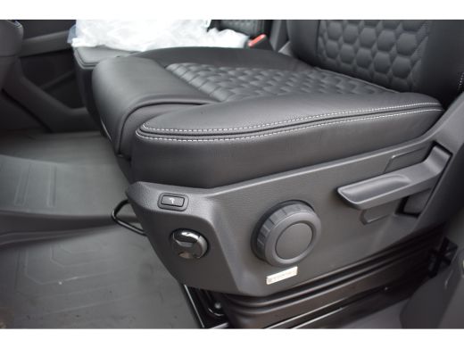 Volkswagen Crafter 35 2.0 TDI L3H3 Exclusive | Interieur Pakket: V. 75 Edition ActivLease financial lease