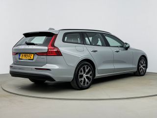 Volvo  V60 2.0 B3 Essential | Android- Apple Carplay | Climaatcontrol | Parkeersensoor V+A | Camera achter