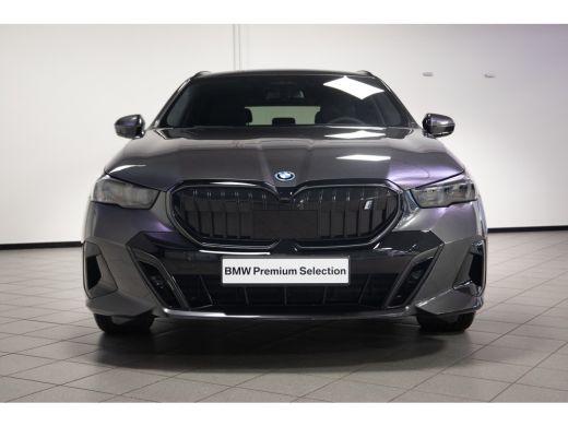BMW i5 Touring eDrive40 M Sport Edition M Sportpakket Pro - Beschikbaar vanaf: September 2024 ActivLease financial lease