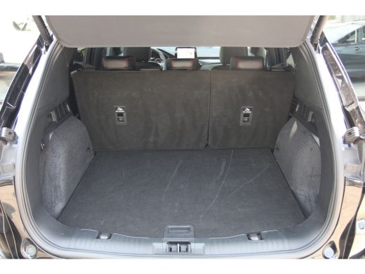 Ford Kuga 1.5 ST-LINE X 150PK ECOBOOST | NAVI | LED | VR-COCKPIT | CRUISE | APPLE CARPLAY | PDC | KEY-LESS ActivLease financial lease