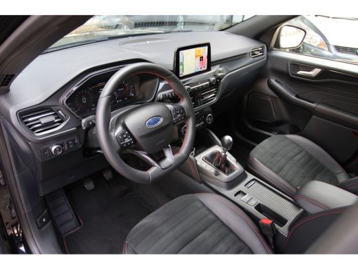 Ford Kuga 1.5 ST-LINE X 150PK ECOBOOST | NAVI | LED | VR-COCKPIT | CRUISE | APPLE CARPLAY | PDC | KEY-LESS ActivLease financial lease