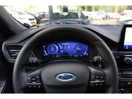 Ford Kuga 1.5 ST-LINE X 150PK ECOBOOST | NAVI | LED | VR-COCKPIT | CRUISE | APPLE CARPLAY | PDC | KEY-LESS ActivLease financial lease