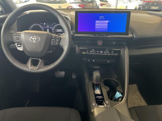 Toyota C-HR Hybrid 140 First Edition | Direct leverbaar! | ActivLease financial lease