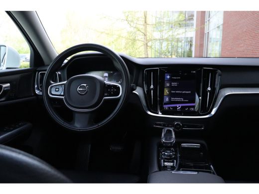 Volvo  V60 T6 AWD Recharge Inscription | Trekhaak | Schuifdak | 360° Camera | Harman Kardon | Head-Up Displa... ActivLease financial lease