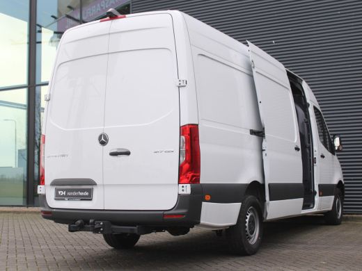 Mercedes Sprinter 317 1.9 CDI L3H2 170PK AUT Trekhaak, achteruitrijcamera, navigatie, cruise control, bijrijdersbank ActivLease financial lease